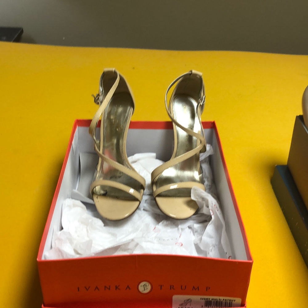 High heel shoes